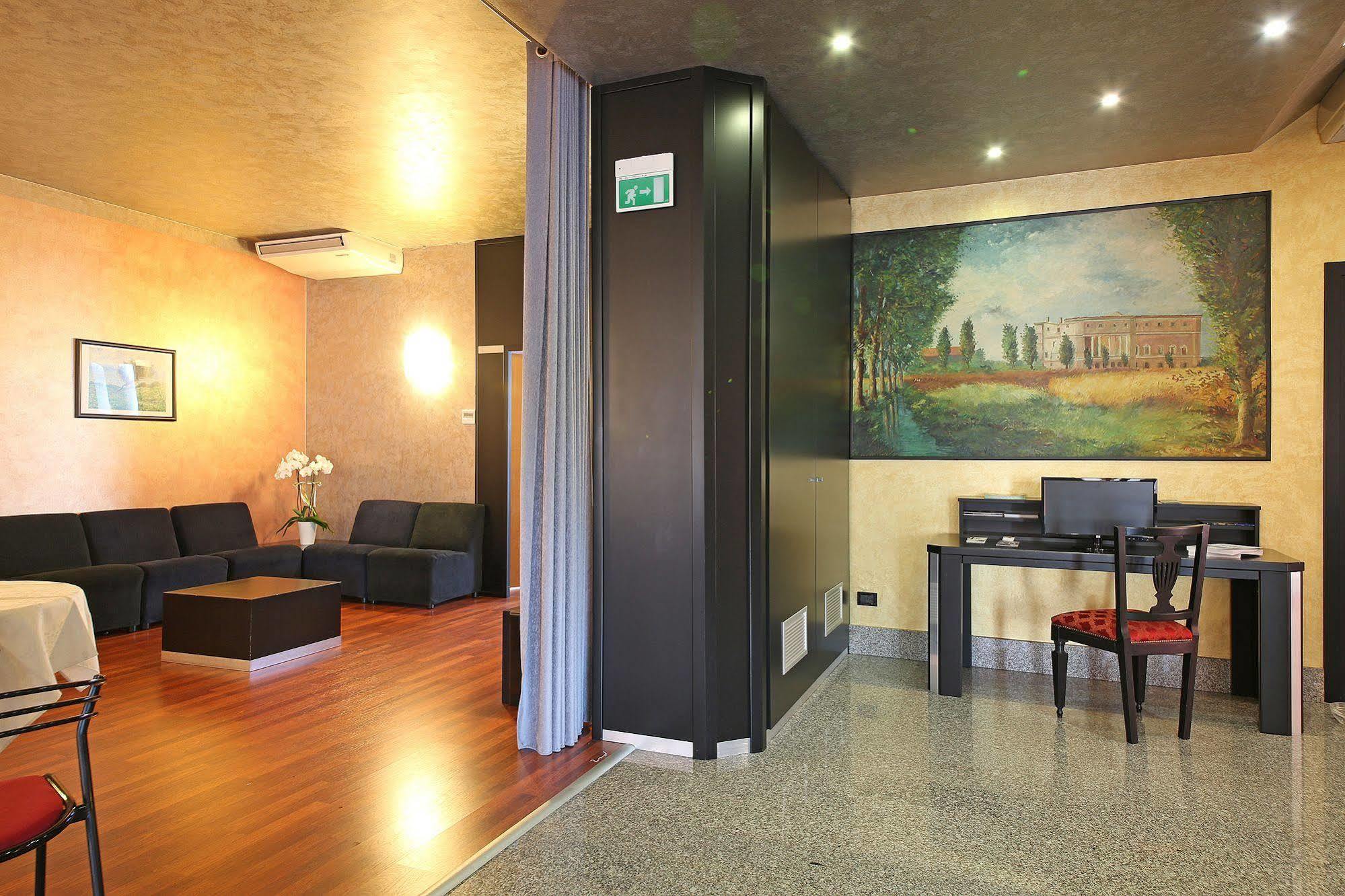 Hotel Residence Ducale 포르토 만토바노 외부 사진